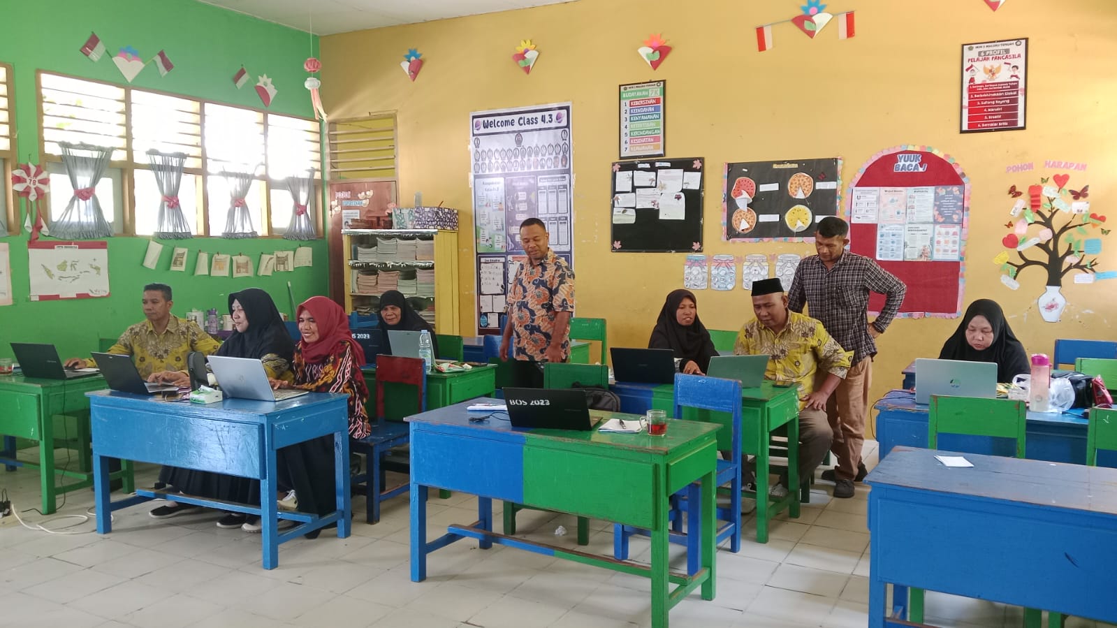 gambar berita